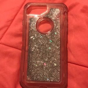 I am selling a Beautiful phone case